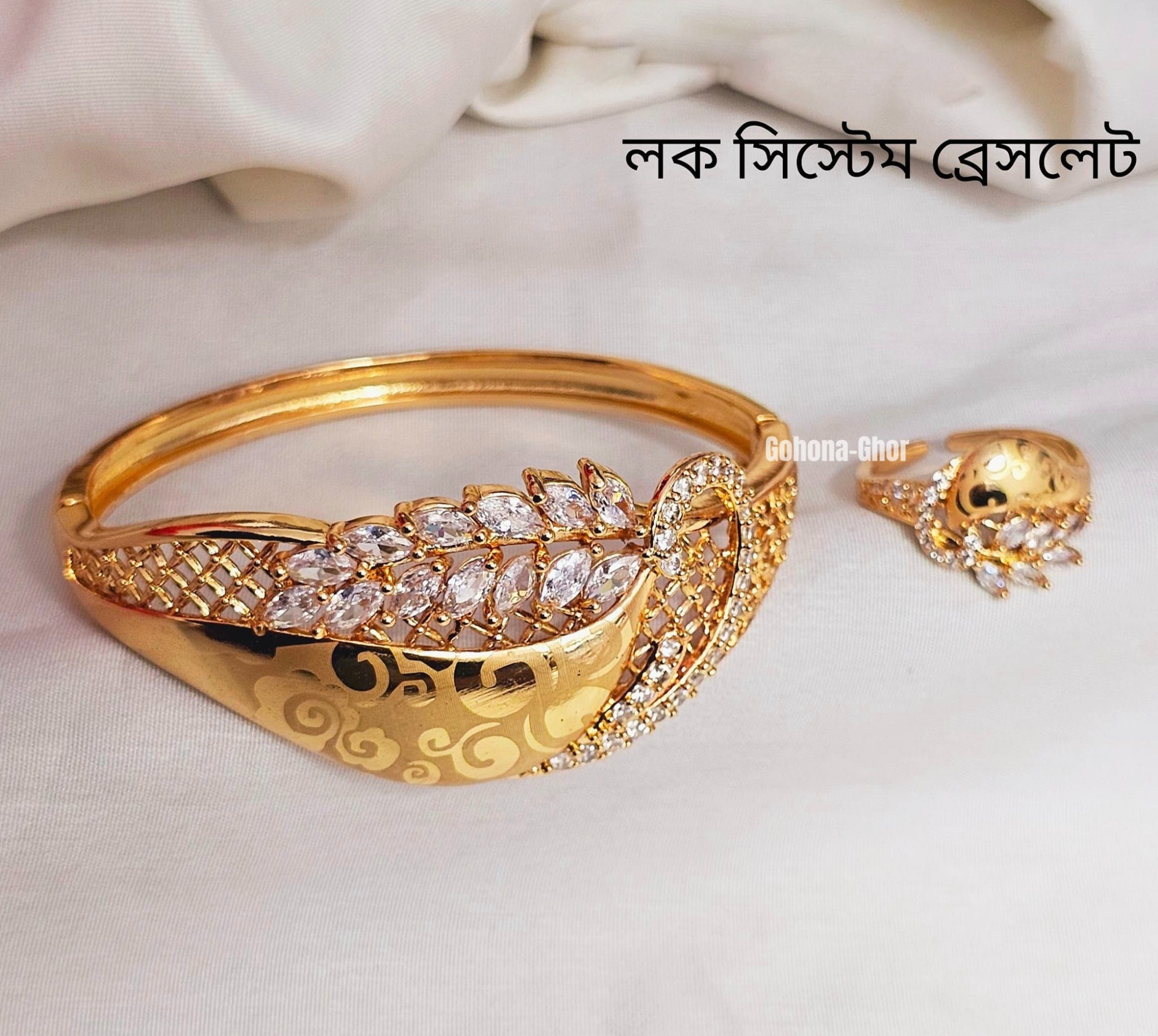 Picture of Exclusive Design Premium Quality Taiba Bracelet & Ring Combo Set For Women Extraordinary Gift
