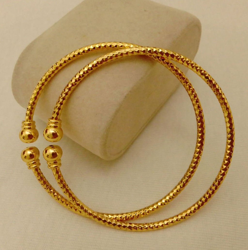 Picture of Fashionable Classic Design Daily Wear Adjustable Bangles For Women