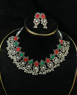 Picture of Oxidized Silver Necklace With Matching Earrings / German silver Necklace Set