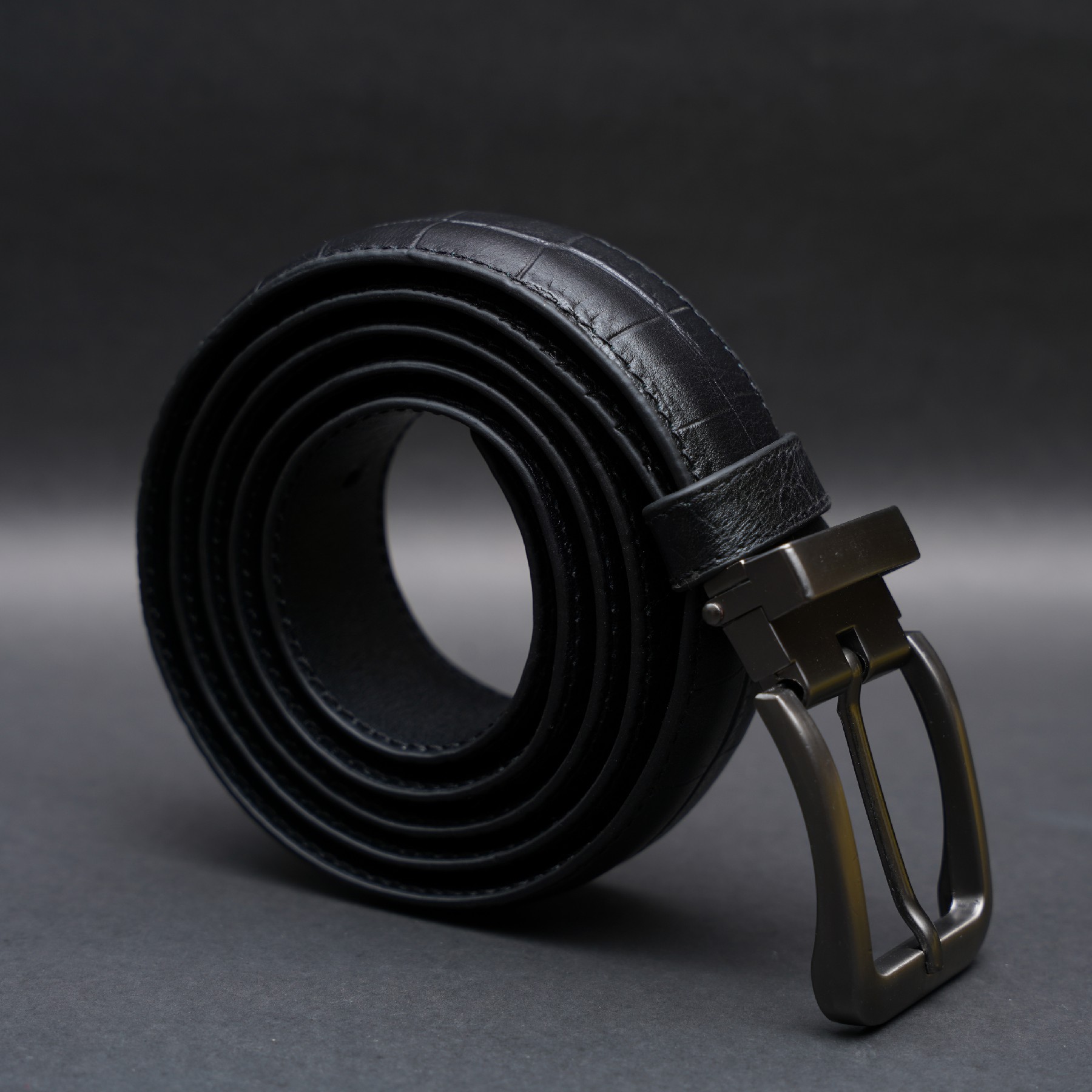 Picture of Zays Handcrafted Genuine Leather Belt for Men – Premium Quality, Adjustable, Stylish & Durable | Best Formal and Casual Leather Belt in Bangladesh