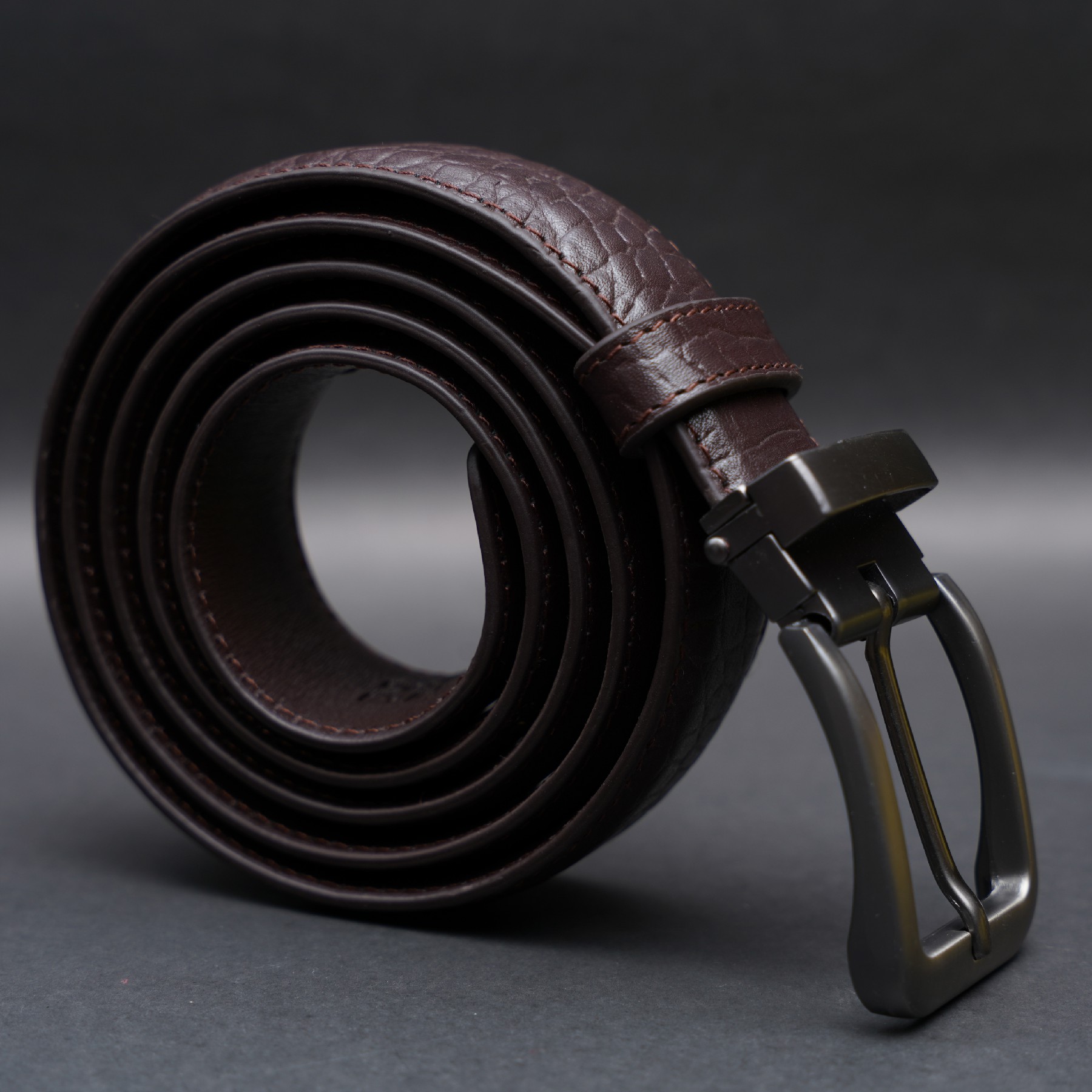 Picture of Zays Handcrafted Genuine Leather Belt for Men – Premium Quality, Adjustable, Stylish & Durable | Best Formal and Casual Leather Belt in Bangladesh