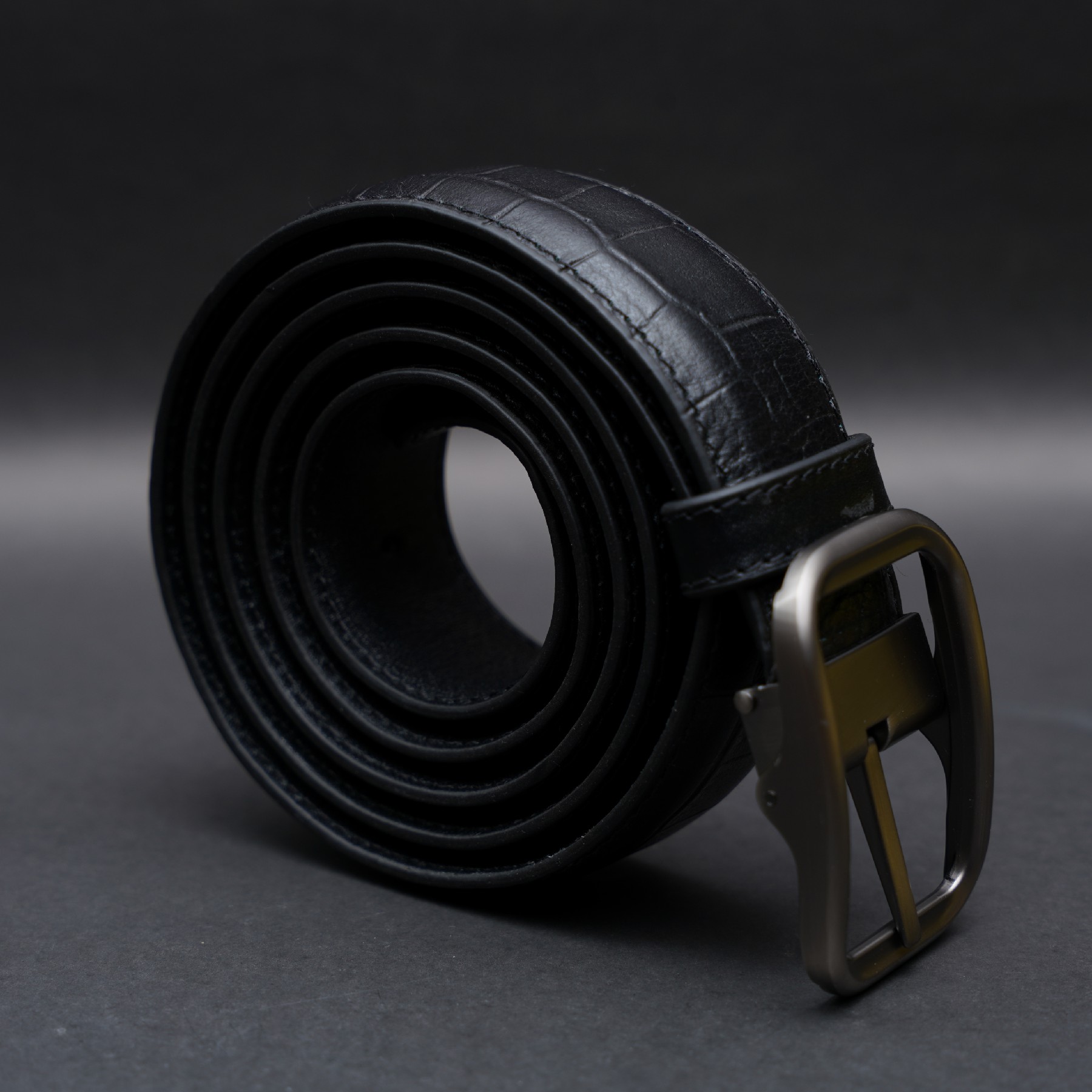 Picture of Zays Handcrafted Genuine Leather Belt for Men – Premium Quality, Adjustable, Stylish & Durable | Best Formal and Casual Leather Belt in Bangladesh