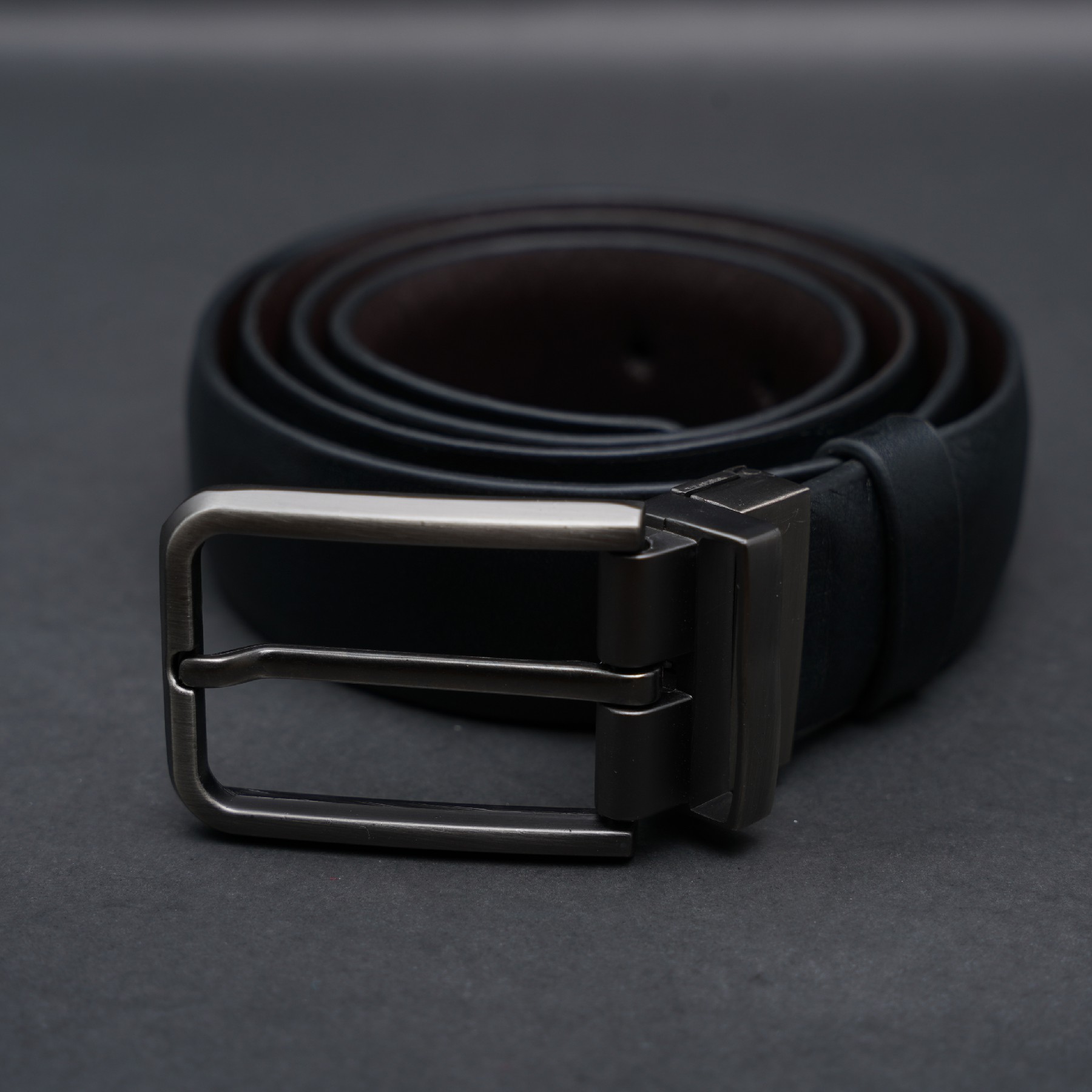 Picture of Zays Reversible Handcrafted Genuine Leather Belt for Men – Premium Quality, Adjustable, Stylish & Durable | Best Formal and Casual Leather Belt in Bangladesh