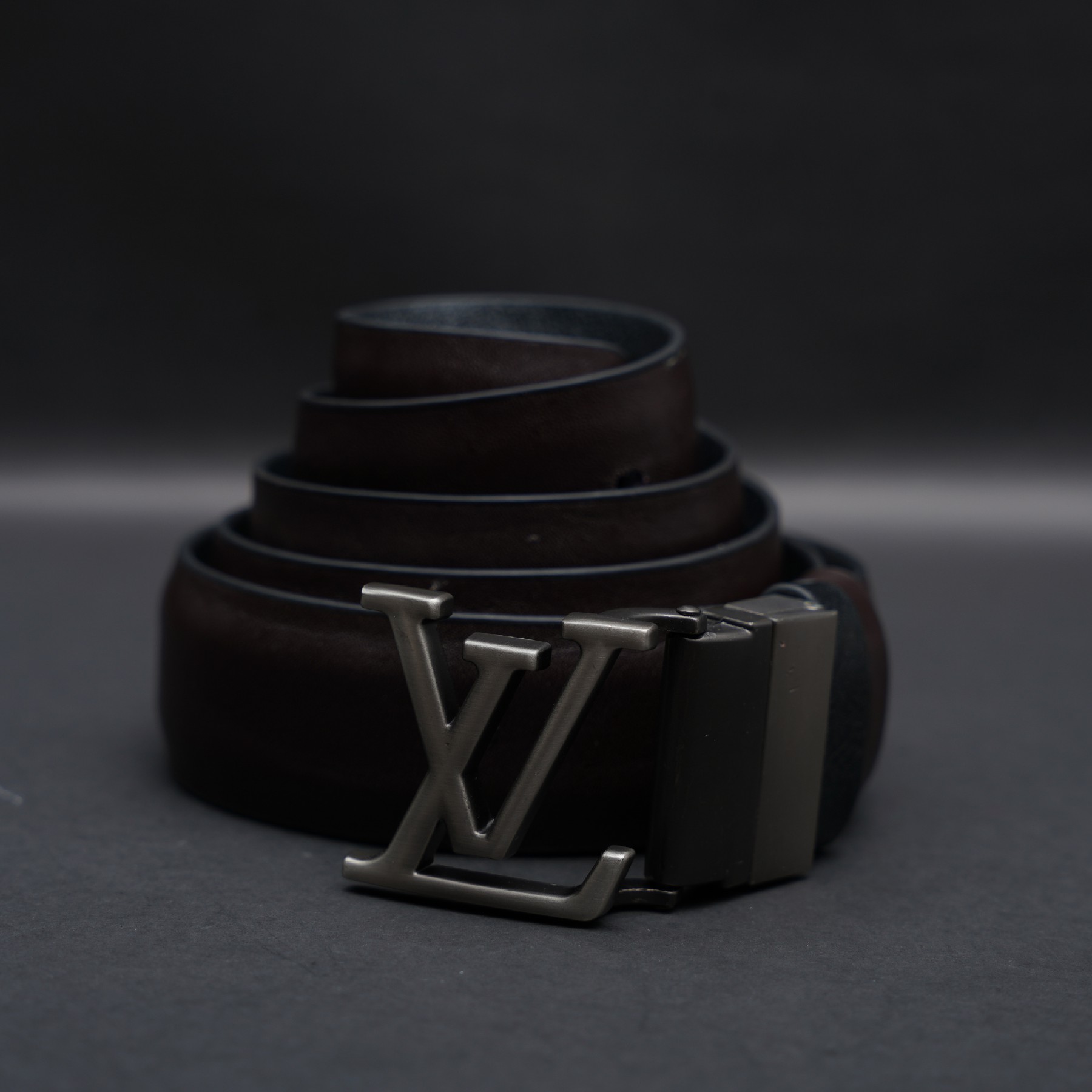 Picture of Zays Reversible Handcrafted Genuine Leather Belt for Men – Premium Quality, Adjustable, Stylish & Durable | Best Formal and Casual Leather Belt in Bangladesh