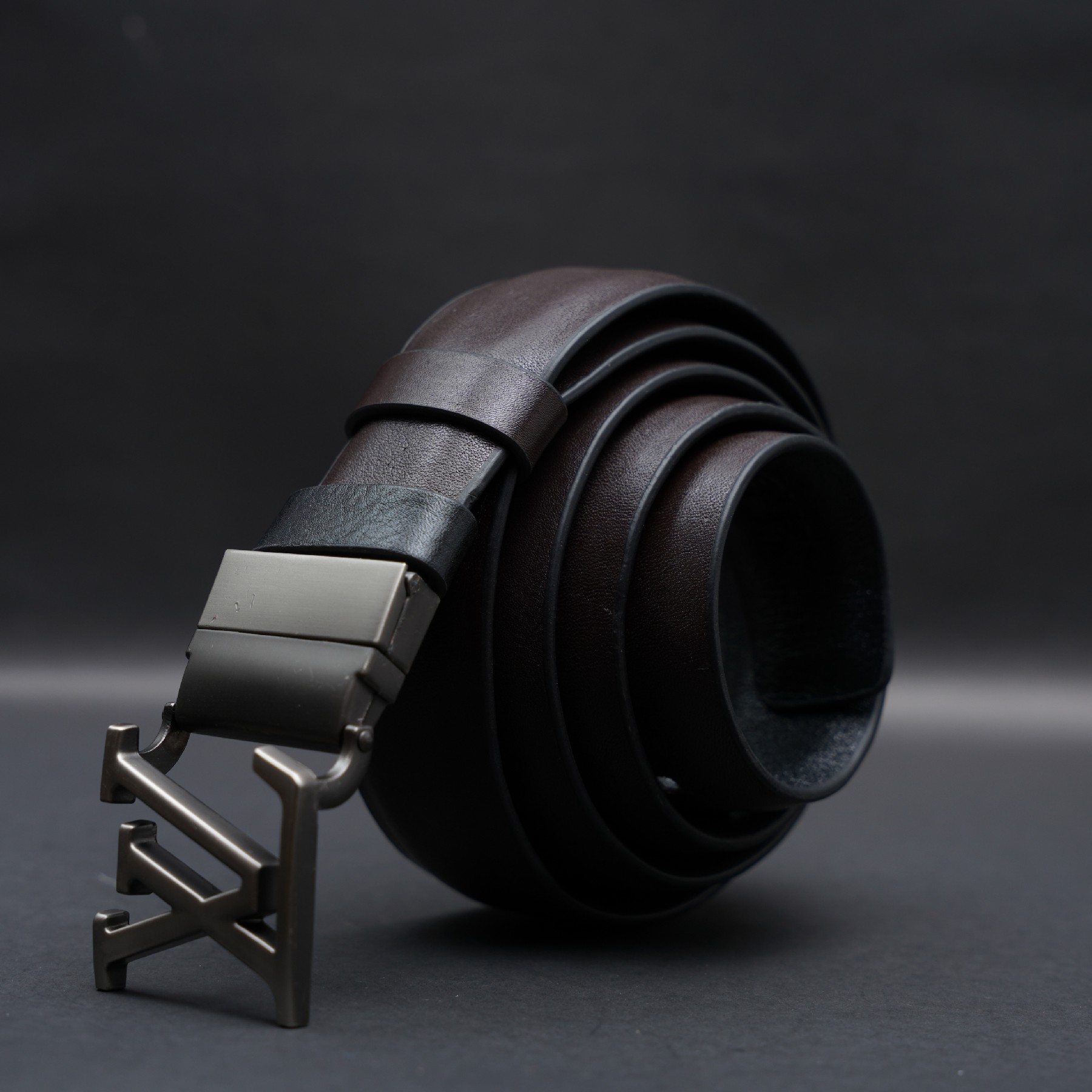 Picture of Zays Reversible Handcrafted Genuine Leather Belt for Men – Premium Quality, Adjustable, Stylish & Durable | Best Formal and Casual Leather Belt in Bangladesh