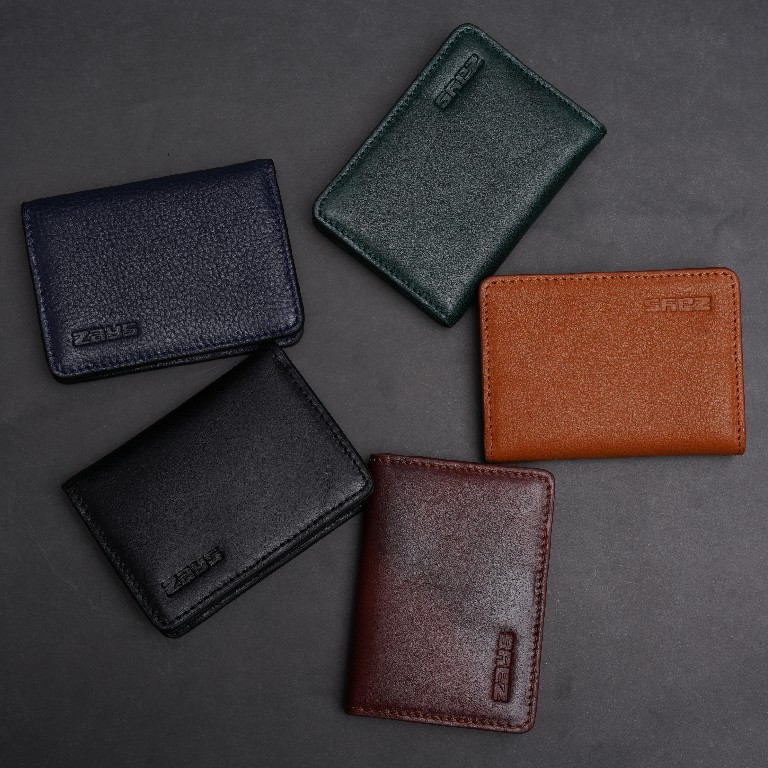 Picture of ZAYS Premium Leather Magnetic Card Holder – Slim & Eco-Friendly Mini Wallet for Unisex | Handmade, Secure, Compact & Stylish Design