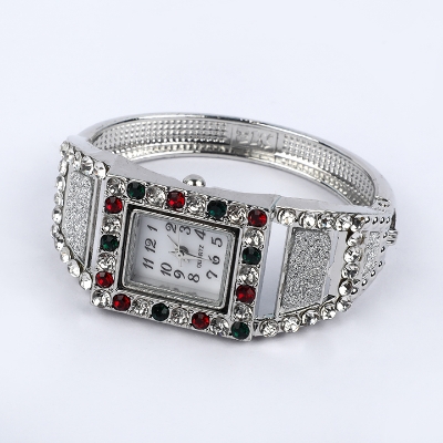 Buy Women's Fashionable Luxury Crystal Bracelet Watches