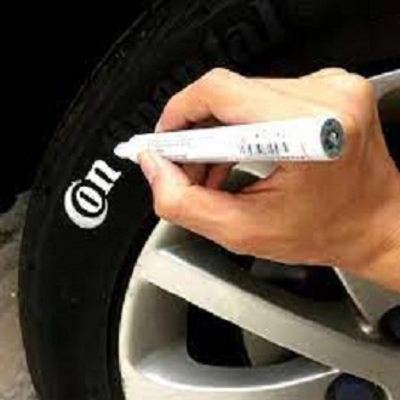 Picture of Tire Marker Pen For Motorcycle And Car - Paint Marker White