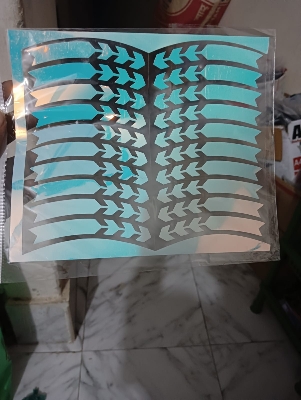 Picture of 20 pcs Wheel Hub Ring  Reflective Stripe lumen Stickers