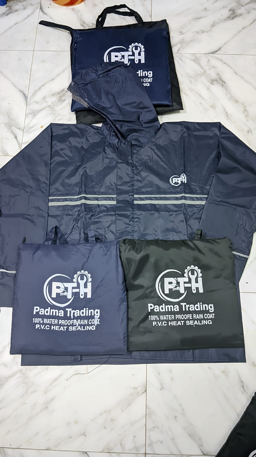 Picture of 100% Waterproof Rain Coat With Trousers For Men and Biker- PTH