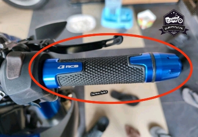 Picture of RCB Handle Grip Universal With Balancer (Blue Color)