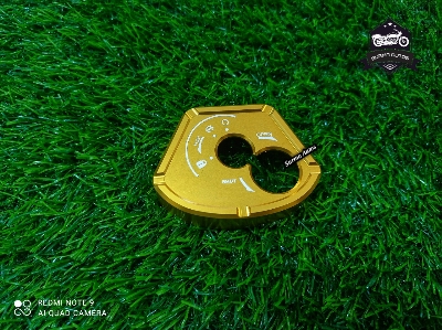 Picture of CNC Aluminum Motorcycle Ignition Starter Lock Cover Key Ignition Surround Ring for Yamaha R15 V3 Indonesian (Gold)