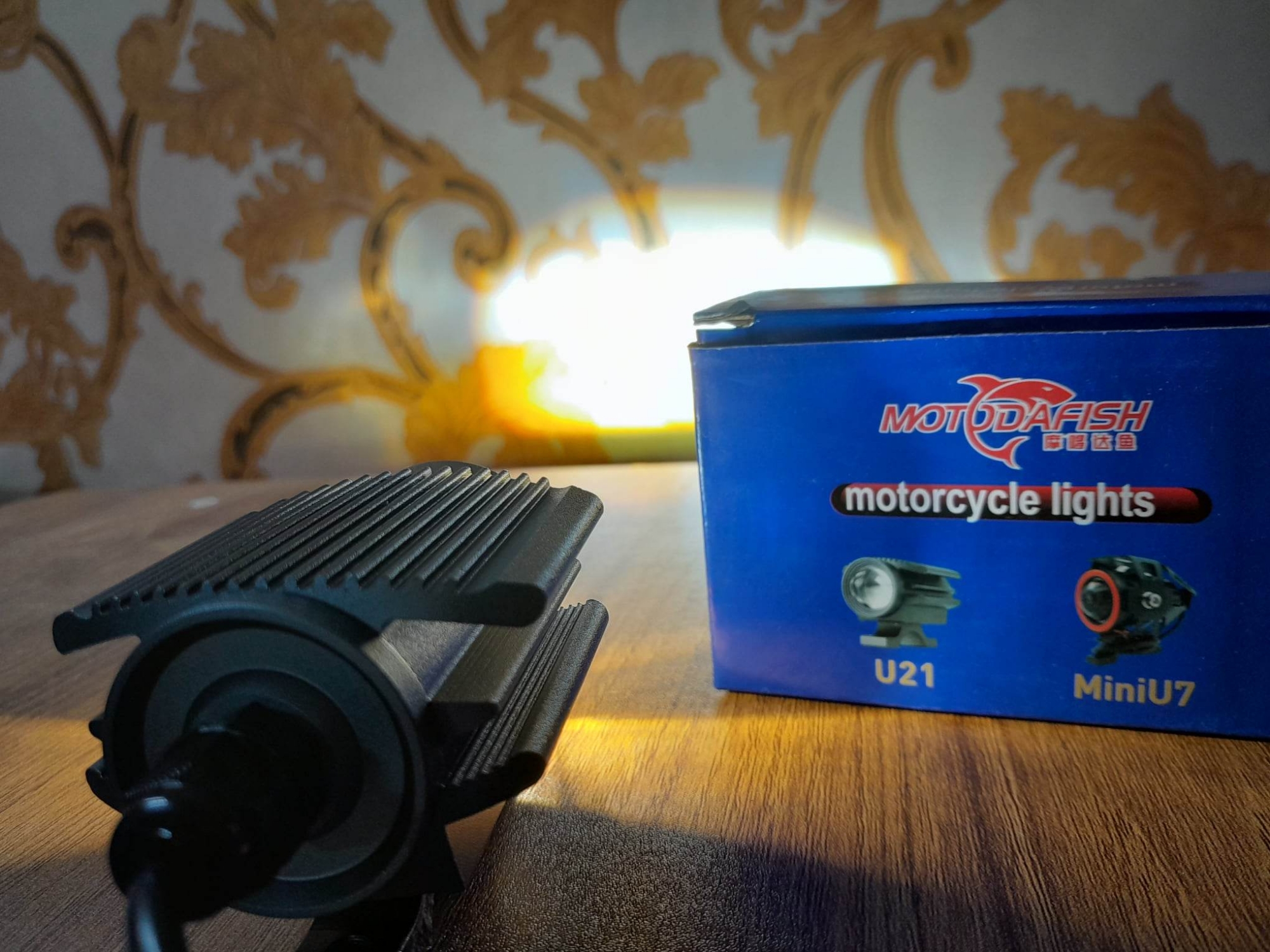 Picture of Two-color  U1 LED Driving Fog Lights, Motorcycle Auxiliary Spot Lights 30Watt Amber and White Projector High Low Beam Lights Replacement for All Motorbike Cars SUV ATV