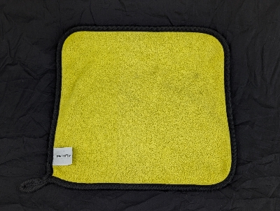 Picture of HYPERLINK Microfiber Cleaning Cloths for All Purpose, Double Sided, Extra Thick Plus Microfiber Towel Lint-Free (Size 30cm x 40cm)