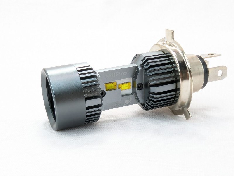 Picture of New Upgraded M8 Pro 4600lumen 6000K 40W H4 Led Headlight