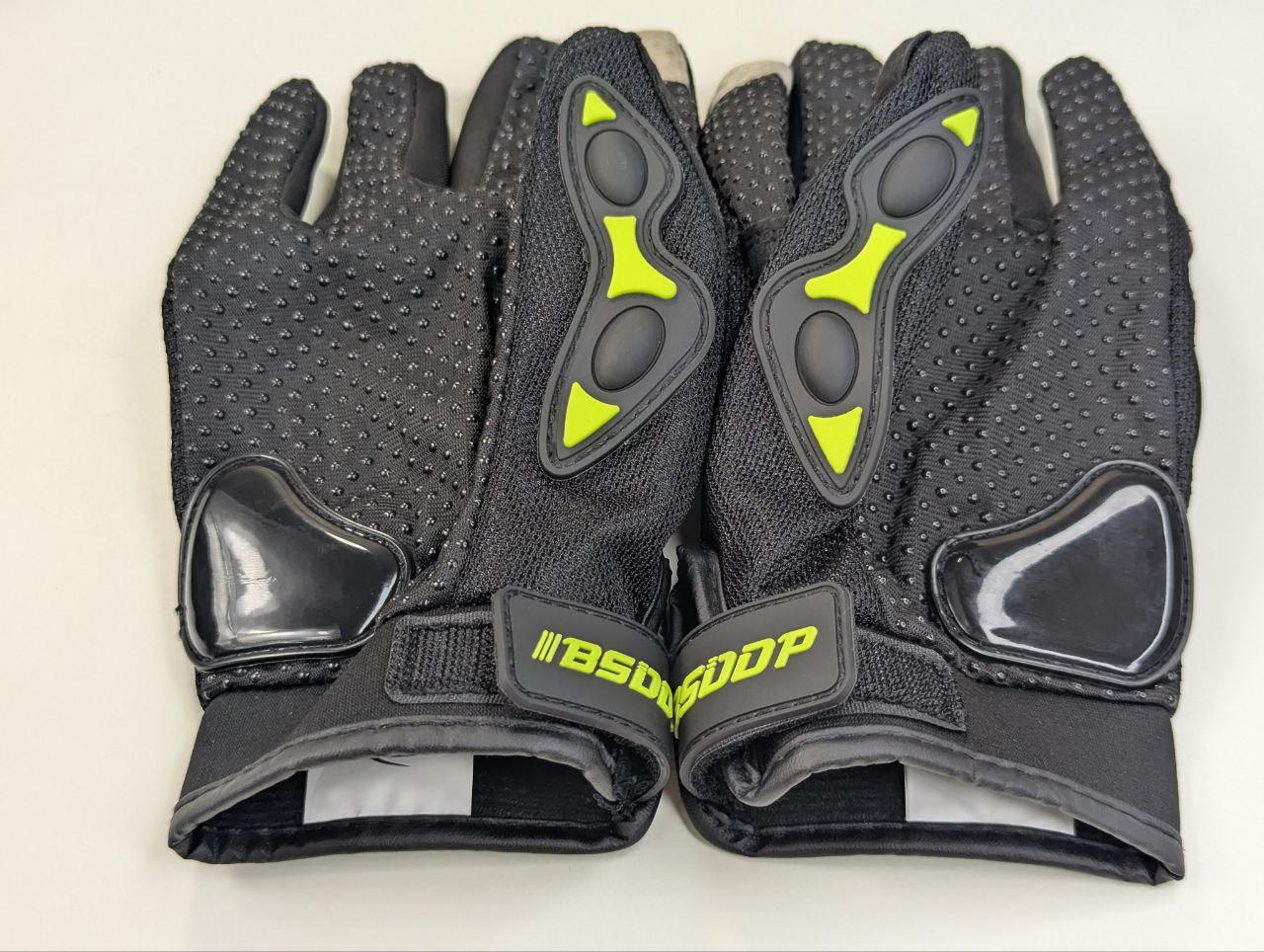 Picture of BSDDP GLOVES Model RH-A0136 Motorcycle Touch Screen Full Finger Warm Thermal Winter Gloves for Pro Bikers