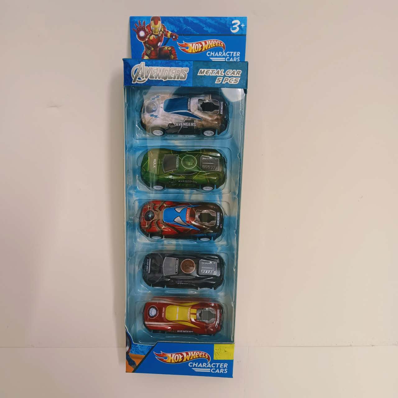 Picture of Hot Wheels 5 Car Set Original Diecast Vehicle Pack - Avengers Superhero Assorted Styles - Metal Car Set