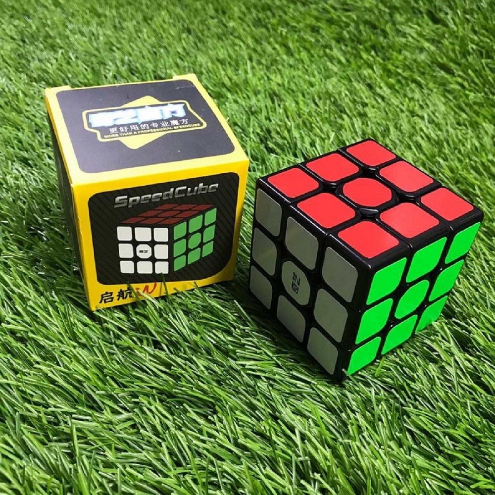 Picture of QYTOYS Sticker less 3x3 Puzzle Speed Cube Magic Rubik's Cube Puzzle Toy (5.6 cm)