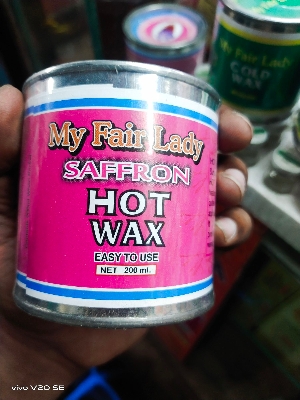 Picture of My Fair Lady Saffron hot wax 200ml