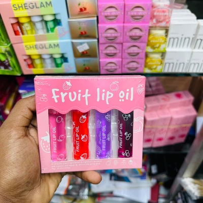 Picture of 4 PCS Fruit-Flavored Lip Gloss, Fresh Lip Glaze,Transparent Colorless Moisturizing Lip Lotion, Lip Oil Liquid Lipstick,Can Keep Your Lips Moisturized And Plumper For A Long Time Lip Care
