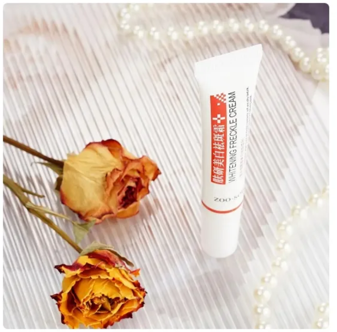 Picture of Zoo Son Whitening Freckle Cream