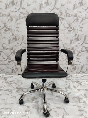 Picture of Furniture Plus (FP-M-137-Ss) Executive Mahogany wood Best Quality Boss Chair