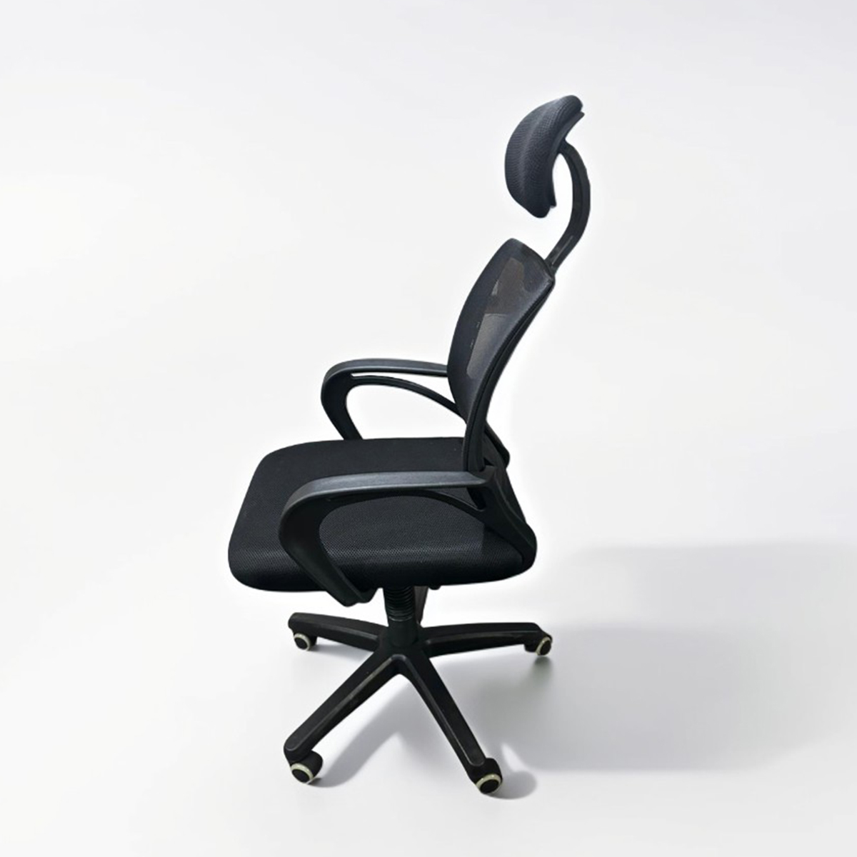 Picture of Furniture Plus (FP-M-47) smart executive office chair with head rest small chair