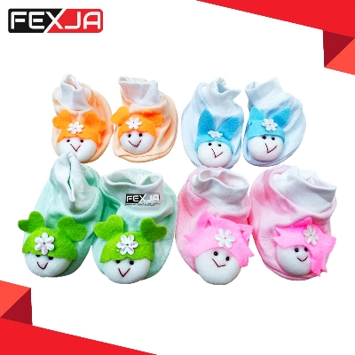 Picture of New Born Baby Socks Shoes Soft & Comfortable Multicolor -1pair