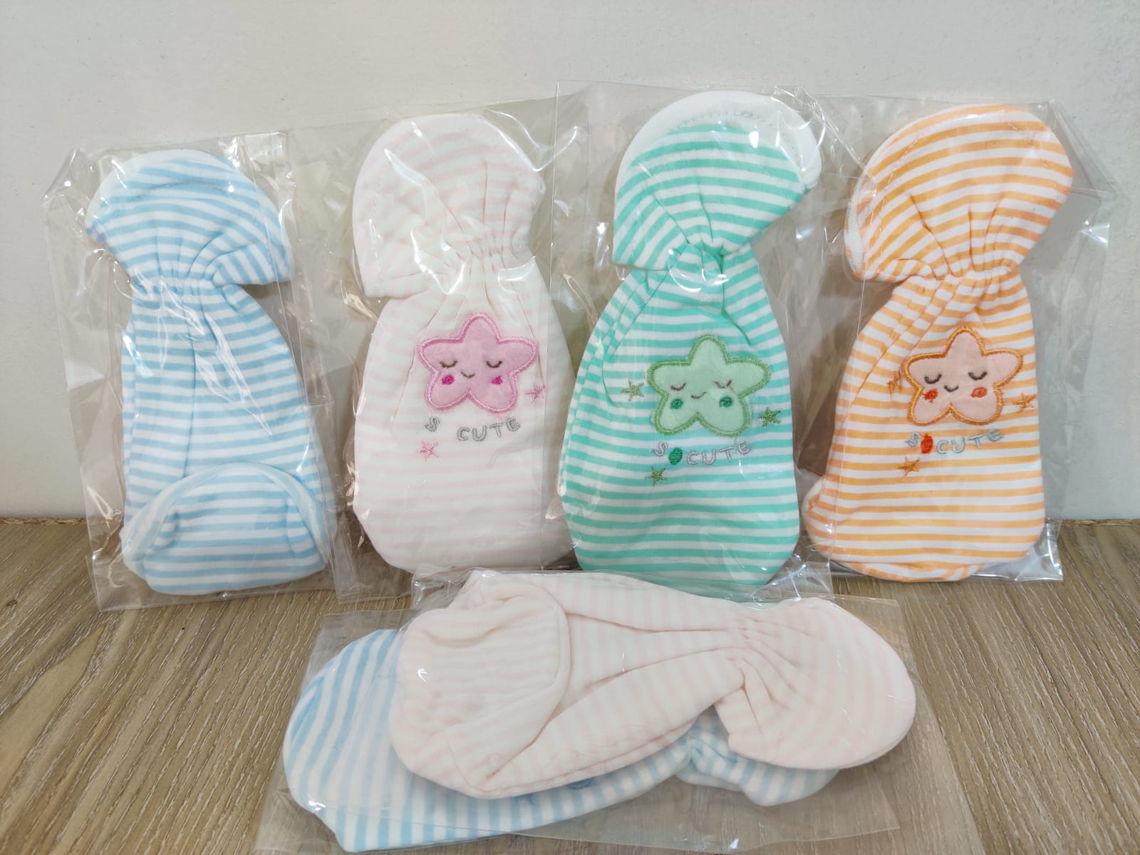 Picture of Baby Feeder  Bottle Cover  -1pcs Baby Feeder  Bottle Cover