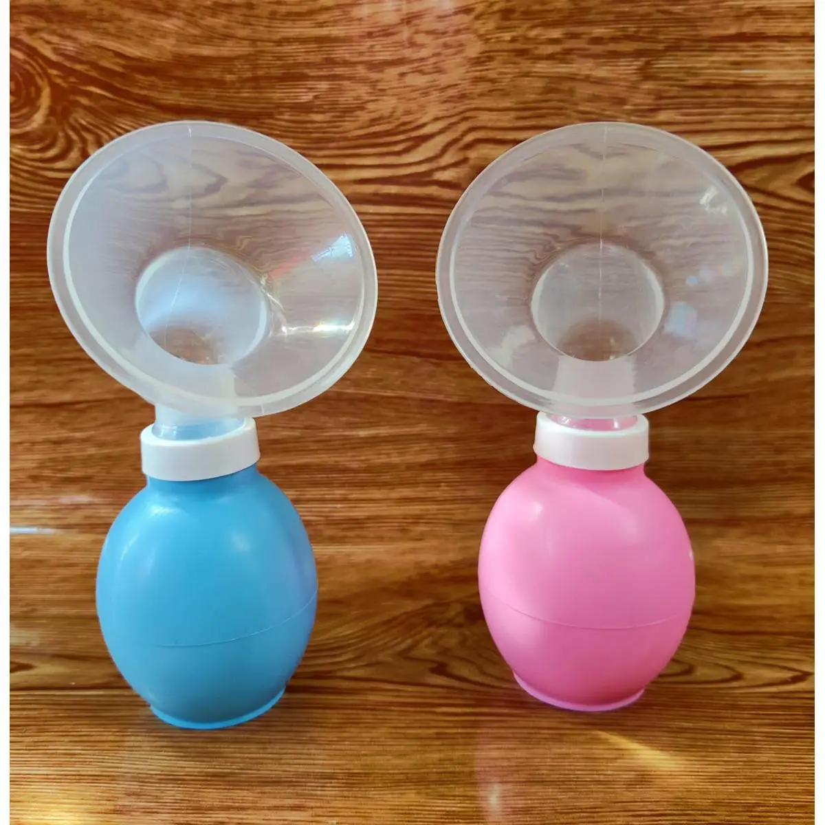 Picture of Manual Breastfeeding Pump - 1Pieces