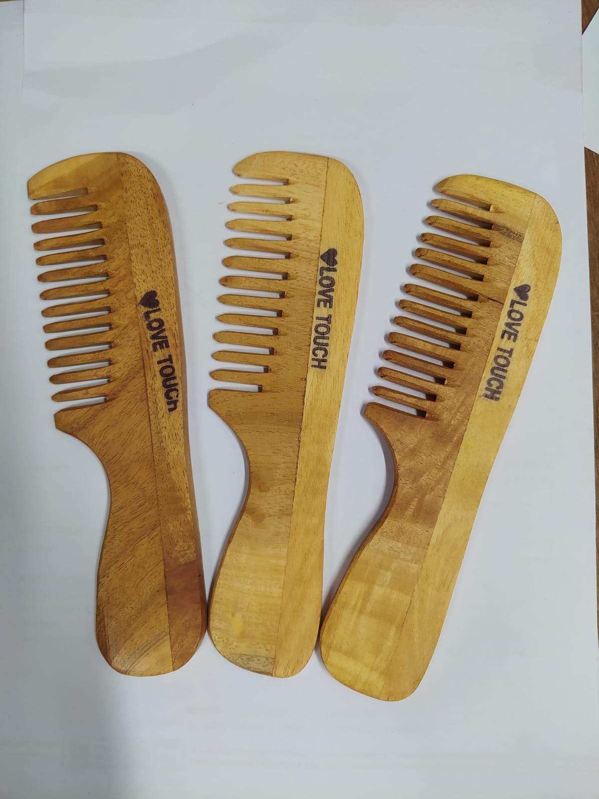 Picture of Wooden Hair Combs Wooden Hair Combs (Handle) -1pcs