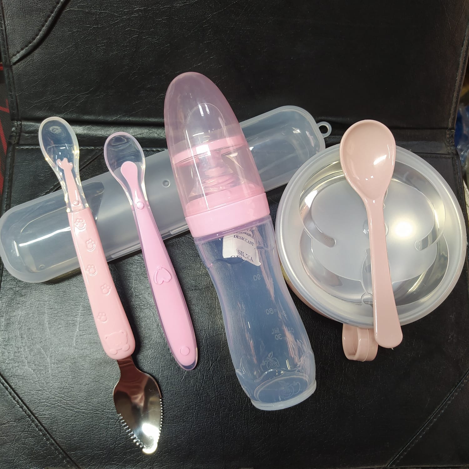 Picture of Baby food bowl+120ml Silicone Rice spoon feeder+two head spoon+Slicone Spoon, full set of tools Package (No Box)