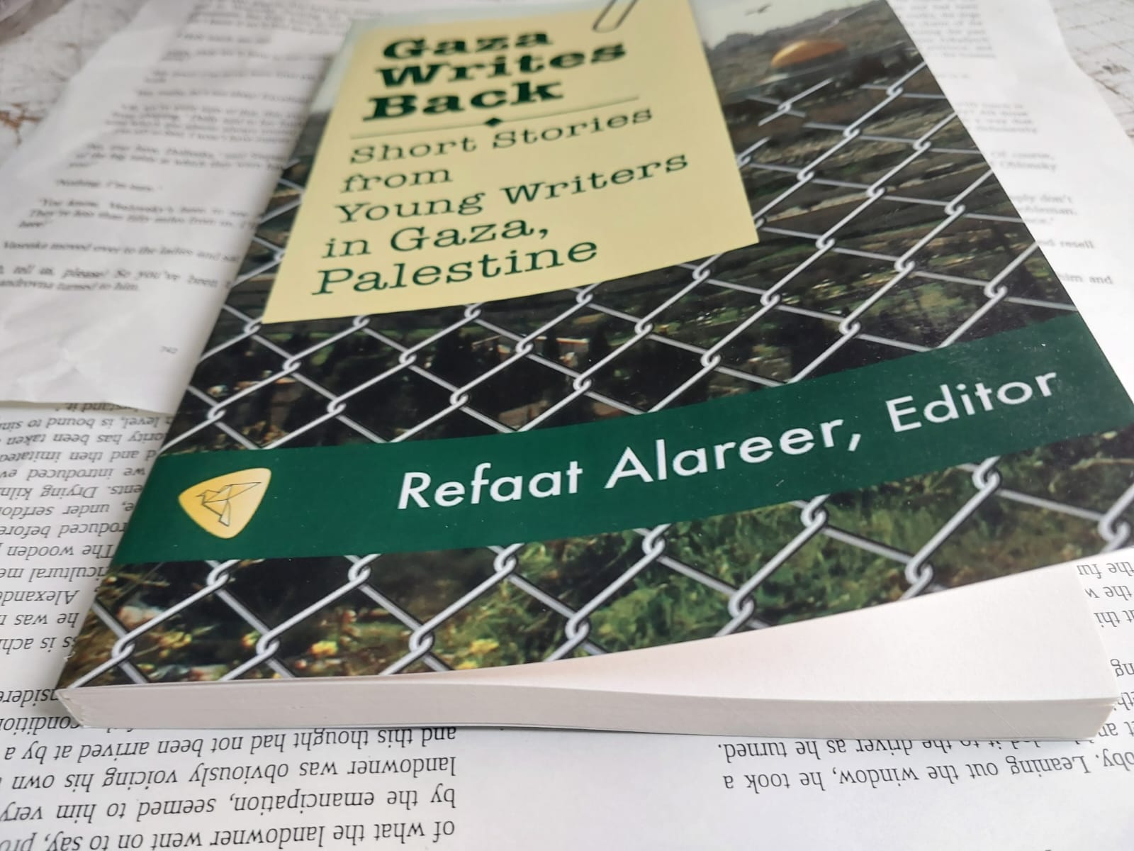 Picture of Gaza Writes Back: Short Stories from Young Writers in Gaza, Palestine by Refaat Alareer