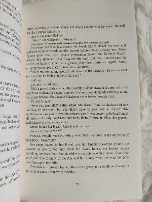 Picture of We Hunt the Flame by Hafsah Faizal