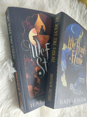 Picture of Sands of Arawiya Series 2 Books Collection Set By Hafsah Faizal (We Hunt the Flame & We Free the Stars) - Paperback