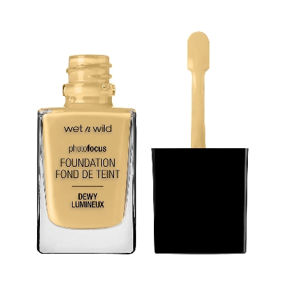 Picture of Wet N Wild Photo Focus Dewy Foundation- Golden Beige
