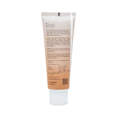 Picture of Divas Secret Brightening Face Wash Milk & Saffron - 100ml