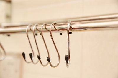 Picture of 1 set (4/5 pcs) Metal Hanger S Shape For Garbage Bags Decorative Wall Hanging