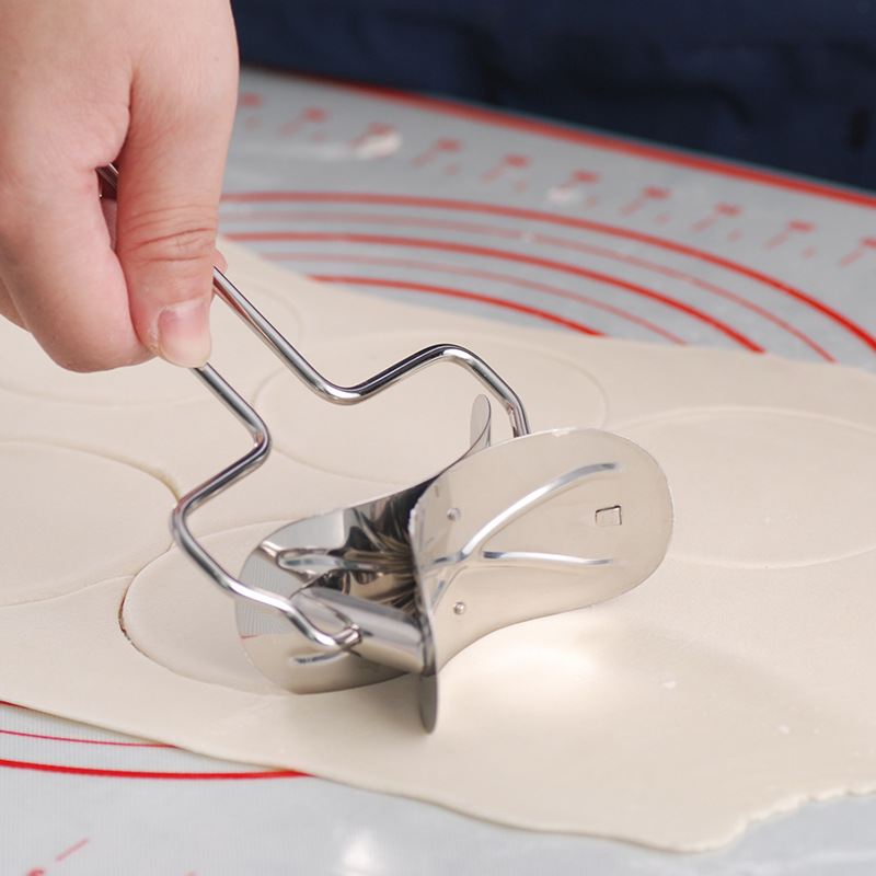 Picture of Stainless Steel Dumpling Maker Manual Ravioli Cake Mold Durable Pie Press Dough Cutter Baking Kitchen Pastry Pasta Tools