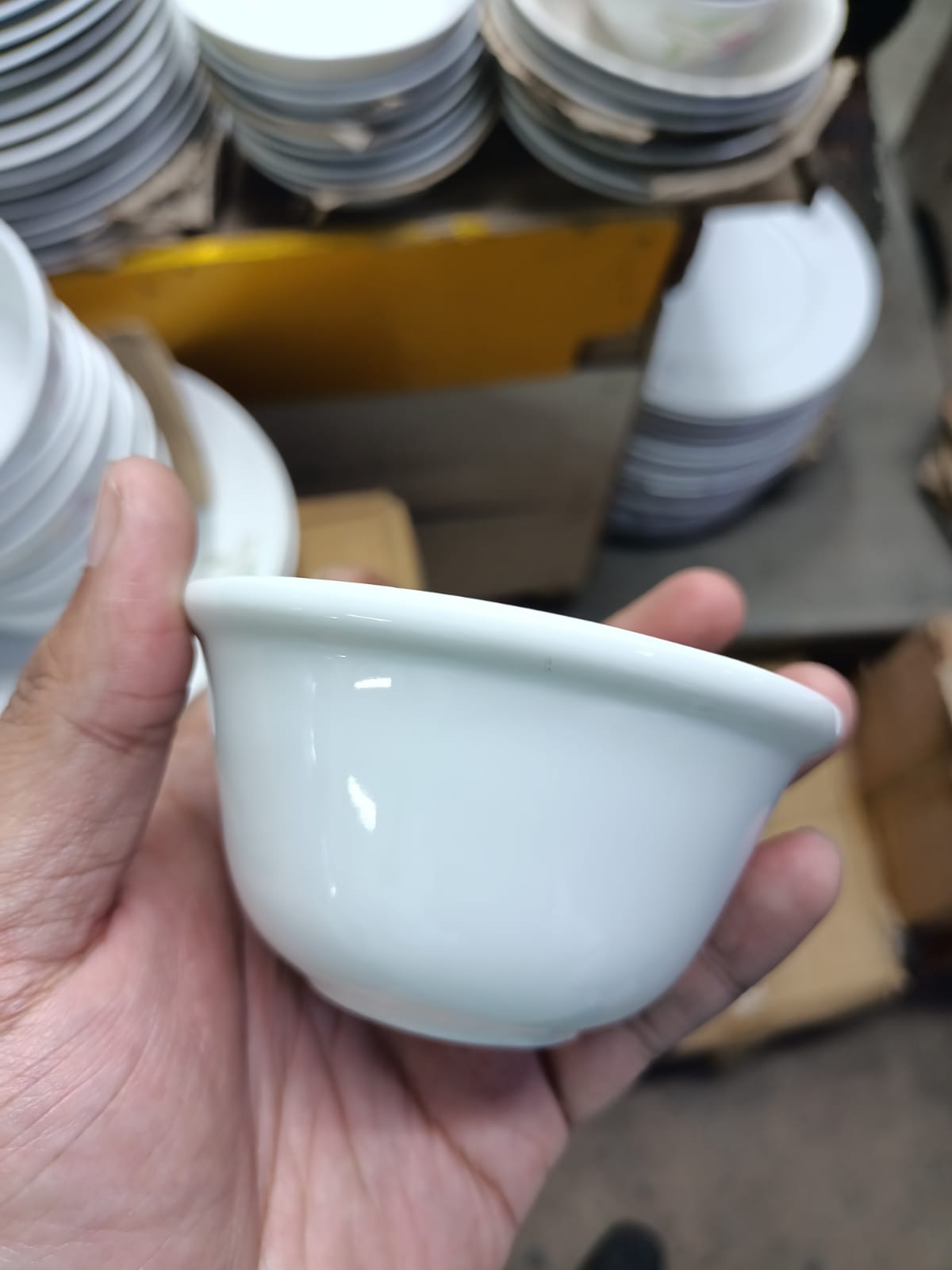 Picture of 3.4 inch Ceremic white serving dishes Round Dessert / sauce porcelain bowl