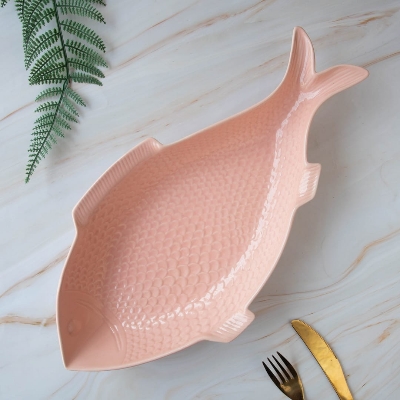 Picture of colorful ceramic fish tray dinning table ware serving dishes fish shape dish