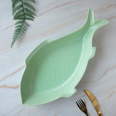 Picture of colorful ceramic fish tray dinning table ware serving dishes fish shape dish