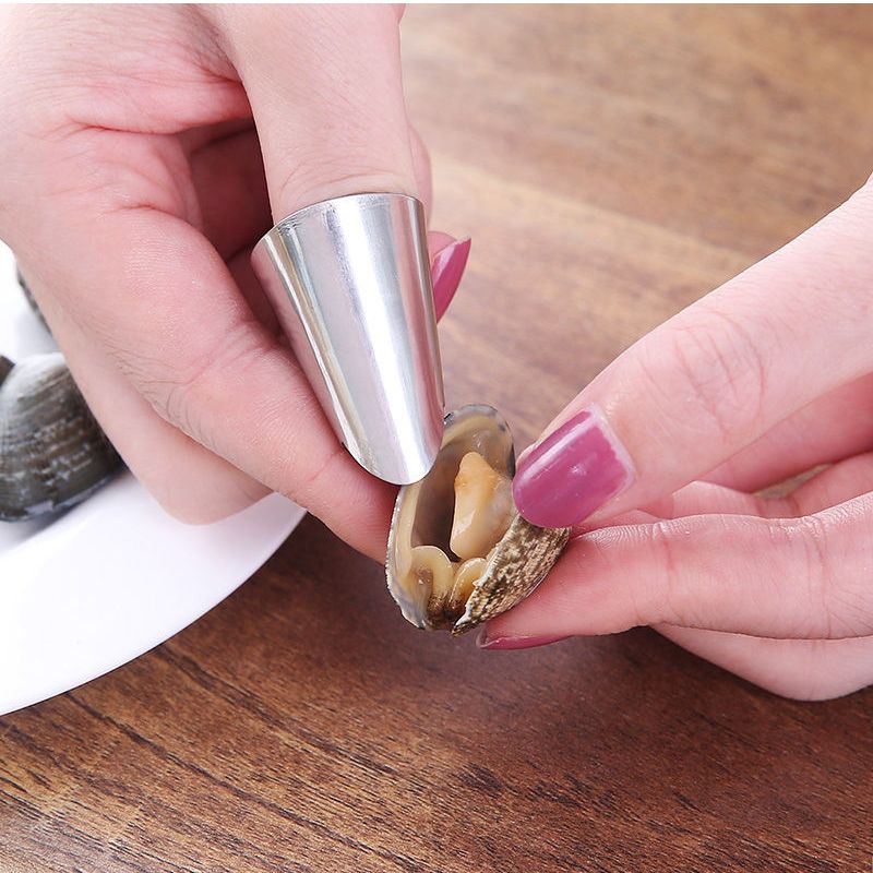 Picture of Peeling Edamame Artifact Armor Set Stainless Steel Finger Picking Device, Vegetable Cutter, Hand Guard, Iron Nail Sheller