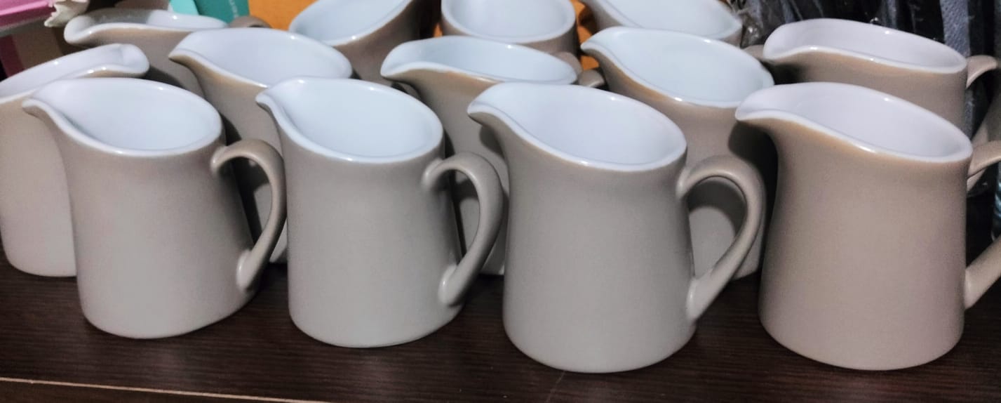 Picture of Sugar Creamer Milk Pots Pitcher Ceramics Seasoning Jar Creamer Container  coffee syrup sause gravy  serving Cup Tableware White Kitchen Tools