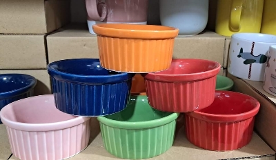 Picture of 3.5 inch(1 pc) trendy ceramic sause Bowls，colorful Candy Colored Ceramic Pudding Baking Cake Snack  sause  Dipping Bowl Household Tableware