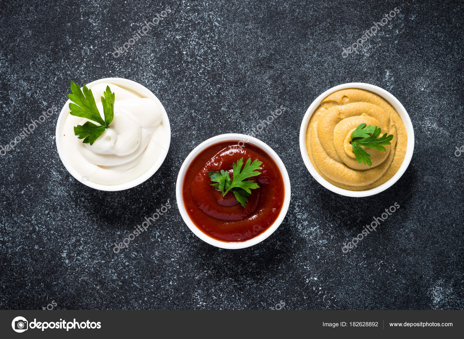 Picture of 1Pcs 2 inch Super Cute Ceramic Sauce Dish bowl bati Mini Tray Small Plate Side Seasoning Dish Condiment Dishes Sushi Soy Snack Dipping Home Bowl