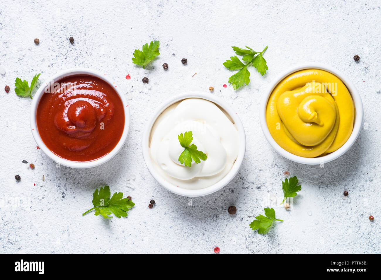 Picture of 1Pcs 2 inch Super Cute Ceramic Sauce Dish bowl bati Mini Tray Small Plate Side Seasoning Dish Condiment Dishes Sushi Soy Snack Dipping Home Bowl