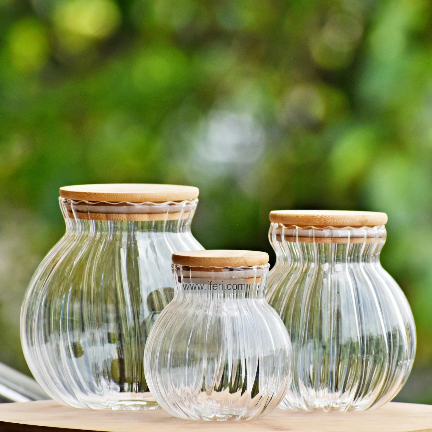 Picture of 1 pcs 600 ml Curvy Pumpkin Airtight Glass Jar w/ Bamboo Lid