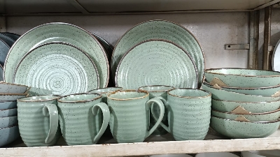 Picture of 24 pis dinner set 6 pi plate 6 pis half plte 6 pis mug 6 pis curry /soup bowl