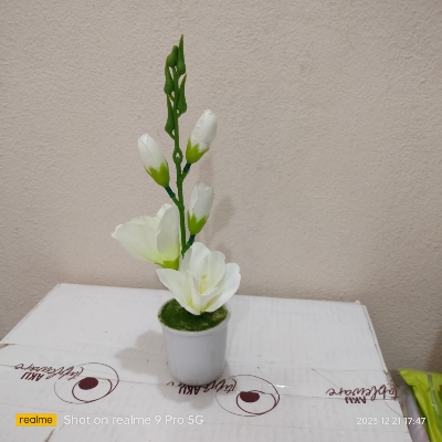 Picture of 2" ceramic flower vas with artifitial  flower  Home Decoration Item - artificial flower